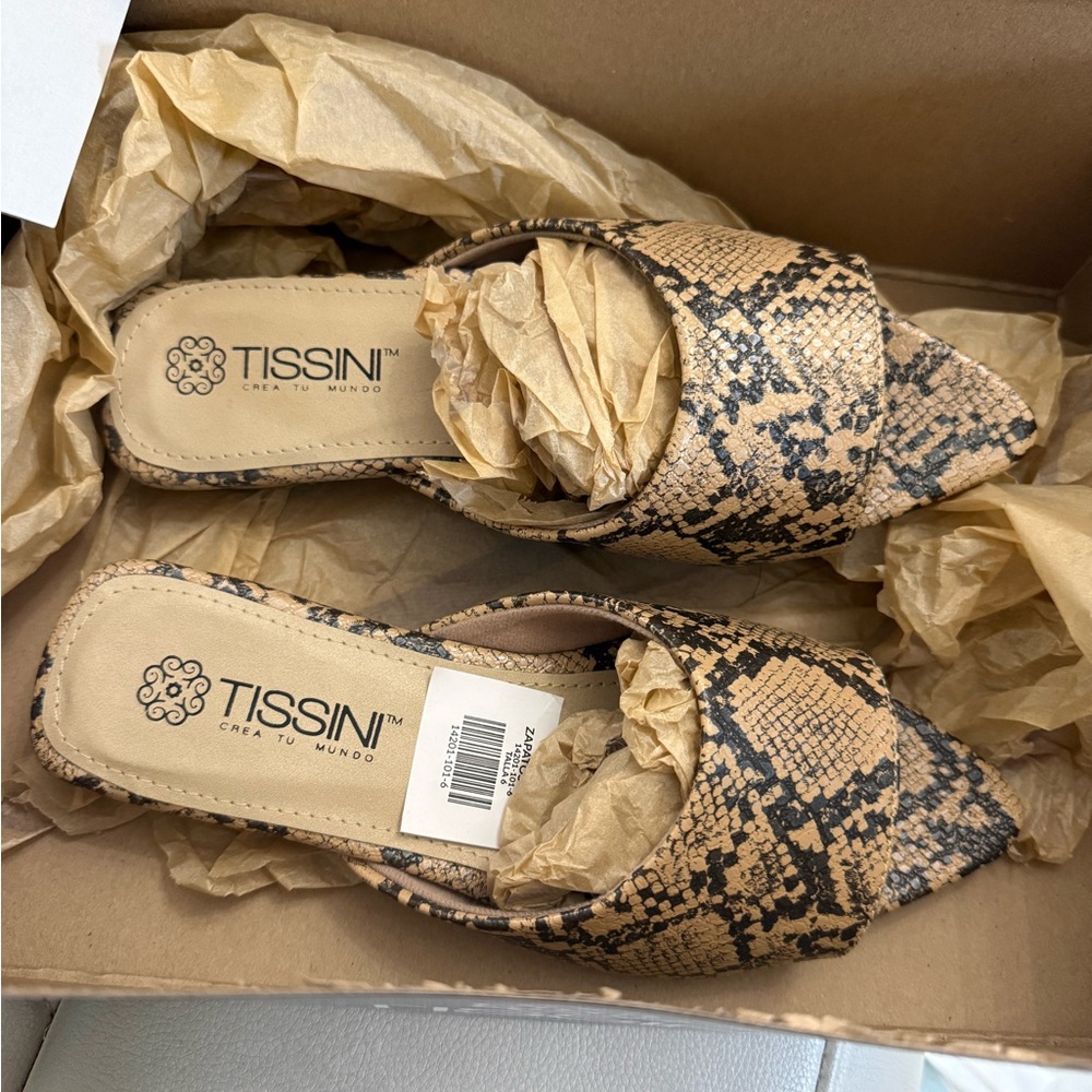 ISSI Women's Snakeskin Pattern Mules - Tan and Black